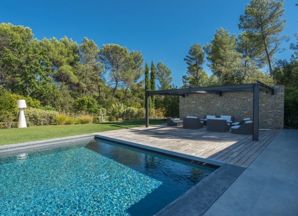 Domaine de la Galinière, Château / Domaine, Châteauneuf-le-Rouge, Provence-Alpes-Côte d'Azur, France